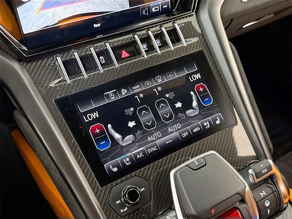 used 2022 Lamborghini Urus car, priced at $228,999