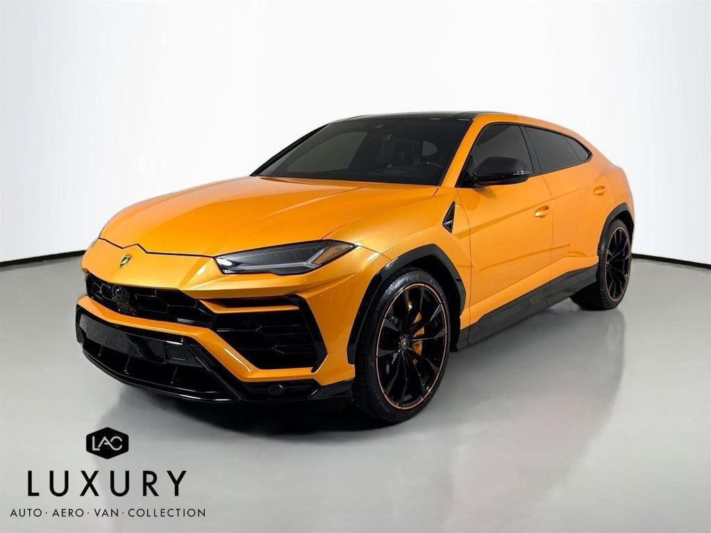 used 2022 Lamborghini Urus car, priced at $228,999