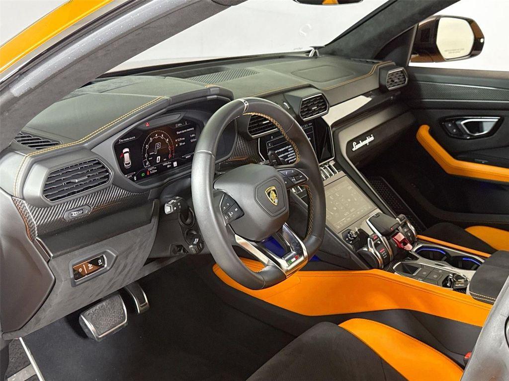 used 2022 Lamborghini Urus car, priced at $228,999