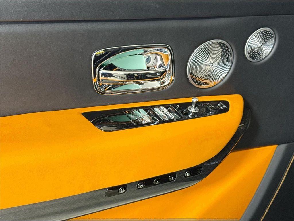 used 2022 Rolls-Royce Cullinan car, priced at $298,999