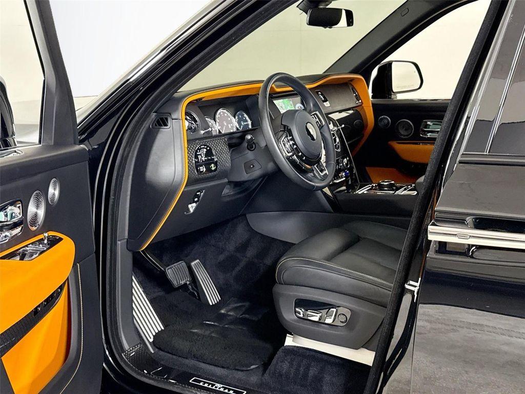used 2022 Rolls-Royce Cullinan car, priced at $298,999