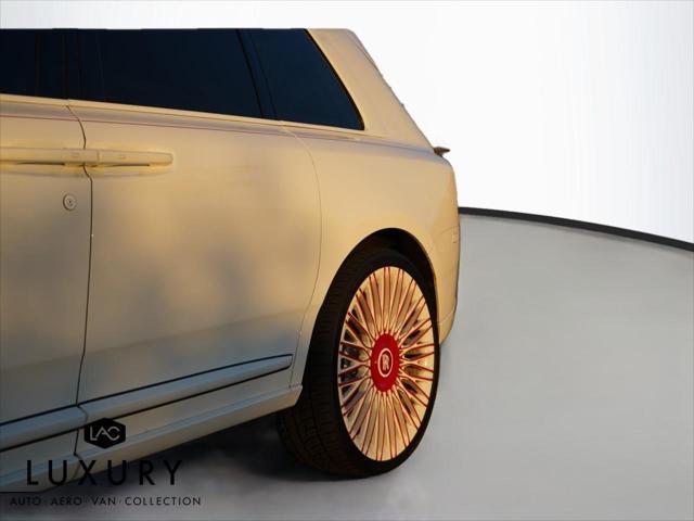 used 2020 Rolls-Royce Cullinan car, priced at $264,999
