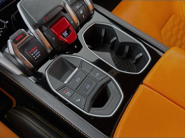 used 2021 Lamborghini Urus car, priced at $198,999
