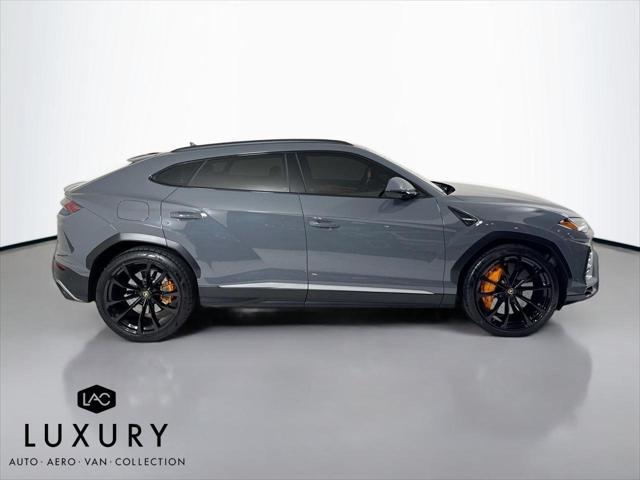 used 2021 Lamborghini Urus car, priced at $198,999