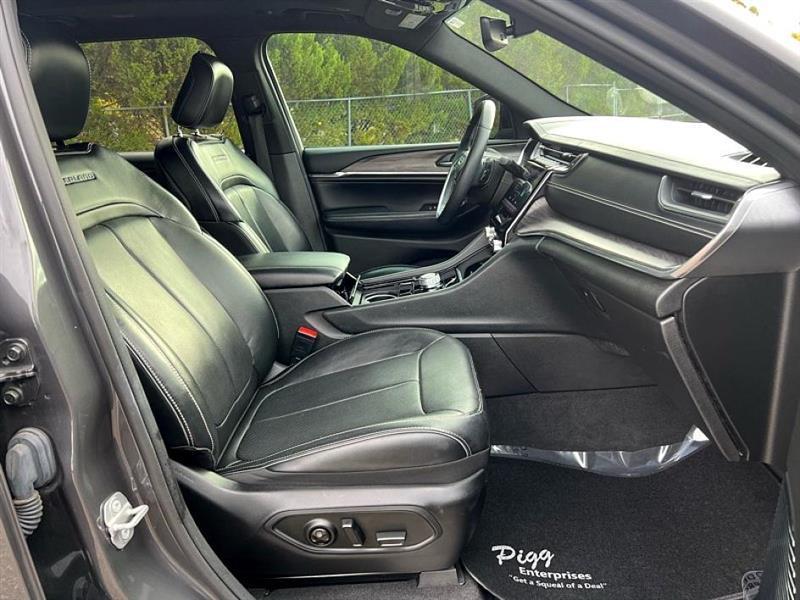 used 2022 Jeep Grand Cherokee L car, priced at $28,966