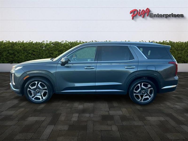 used 2024 Hyundai Palisade car, priced at $40,933