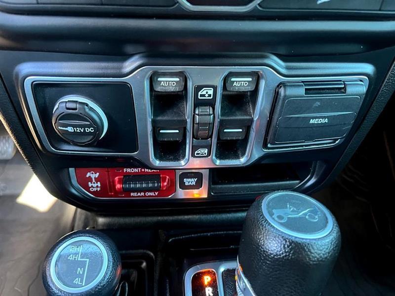 used 2019 Jeep Wrangler Unlimited car, priced at $31,766