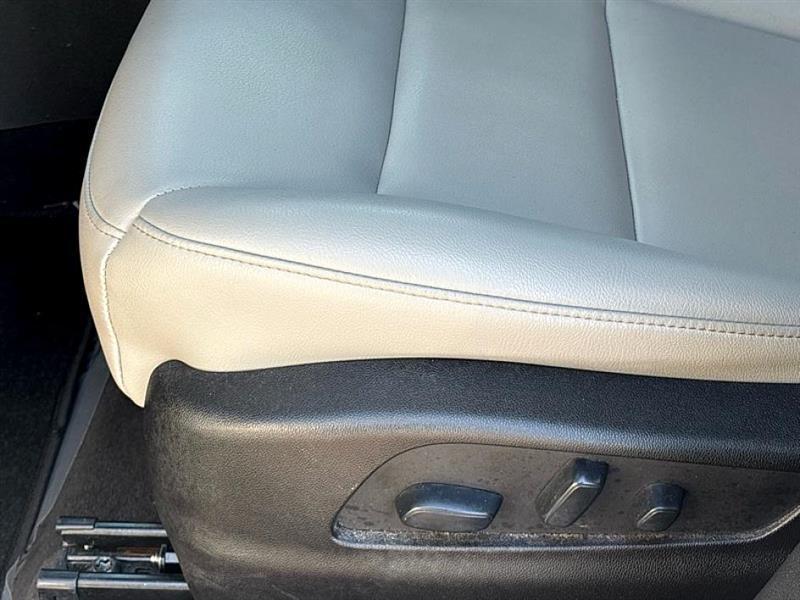 used 2019 Cadillac XT4 car, priced at $20,978