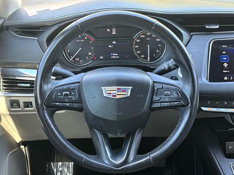 used 2019 Cadillac XT4 car, priced at $20,978