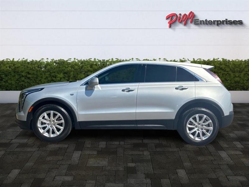 used 2019 Cadillac XT4 car, priced at $20,978