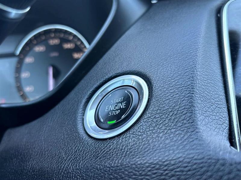 used 2019 Cadillac XT4 car, priced at $20,978