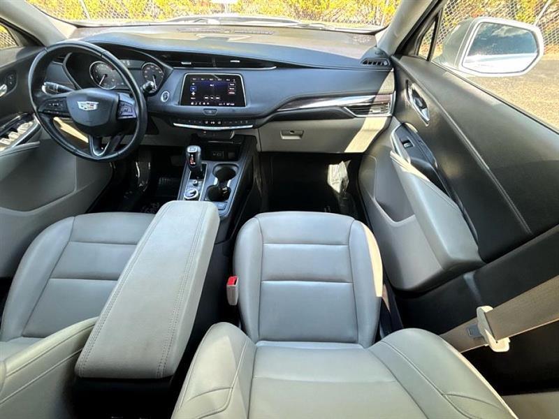 used 2019 Cadillac XT4 car, priced at $20,978