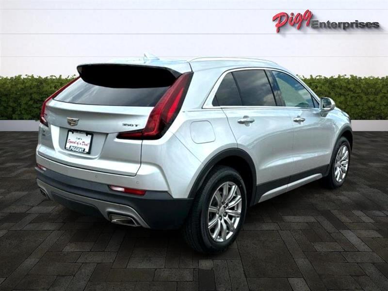 used 2020 Cadillac XT4 car, priced at $19,966