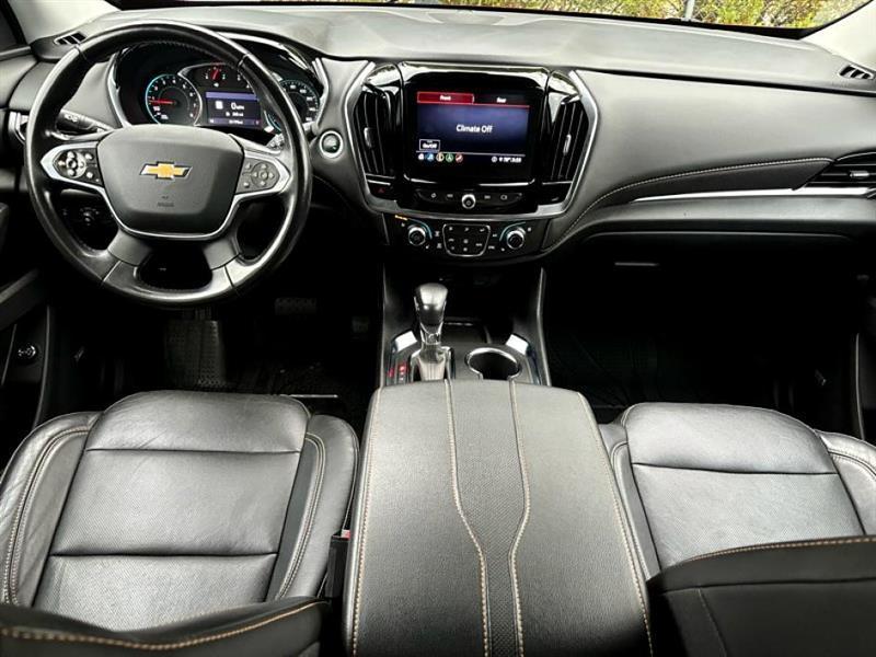 used 2021 Chevrolet Traverse car, priced at $30,433