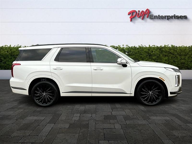 used 2025 Hyundai Palisade car, priced at $52,733