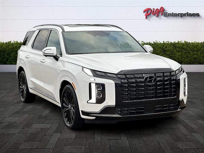 used 2025 Hyundai Palisade car, priced at $52,733