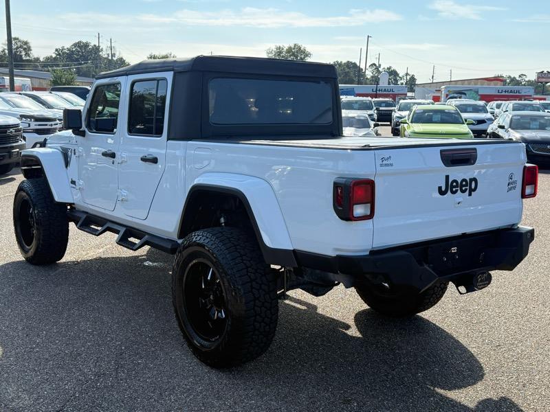 used 2021 Jeep Gladiator car, priced at $30,766