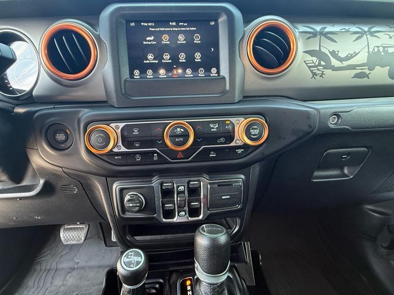 used 2021 Jeep Gladiator car, priced at $30,766