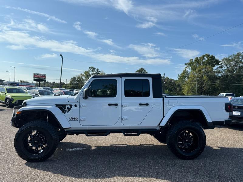 used 2021 Jeep Gladiator car, priced at $30,766
