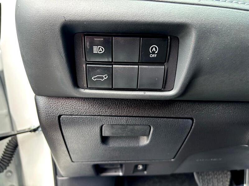 used 2024 Toyota Highlander car, priced at $43,466