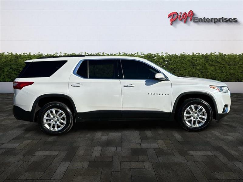 used 2021 Chevrolet Traverse car, priced at $23,944