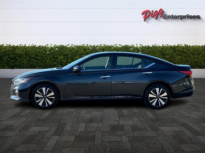 used 2022 Nissan Altima car, priced at $22,488