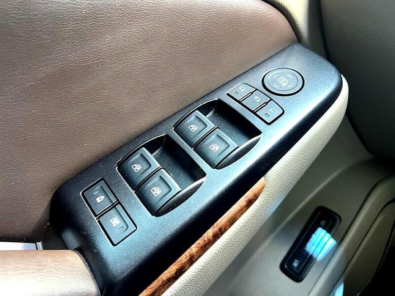 used 2016 Chevrolet Suburban car, priced at $20,744