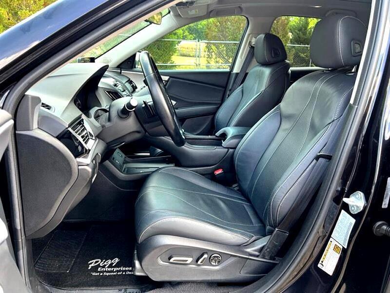 used 2022 Acura RDX car, priced at $35,873