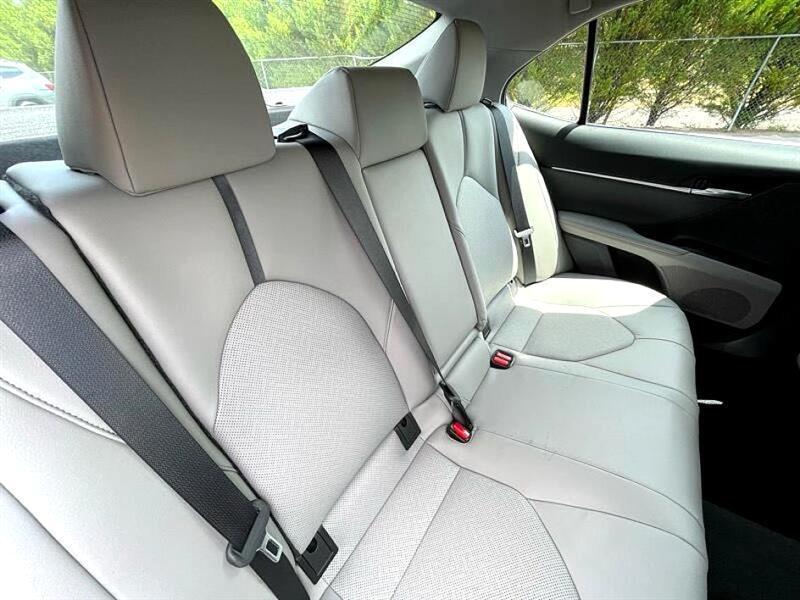 used 2022 Toyota Camry Hybrid car, priced at $27,566