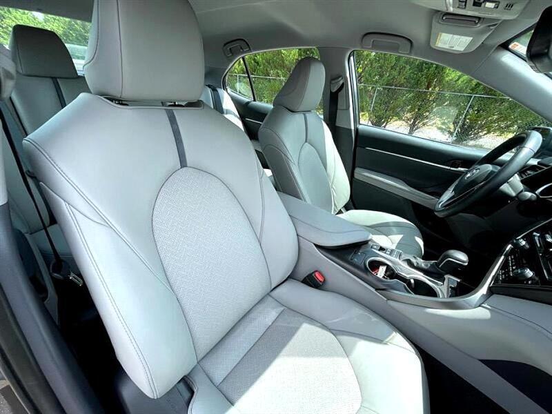 used 2022 Toyota Camry Hybrid car, priced at $27,566