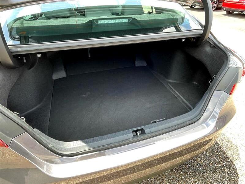 used 2022 Toyota Camry Hybrid car, priced at $27,566