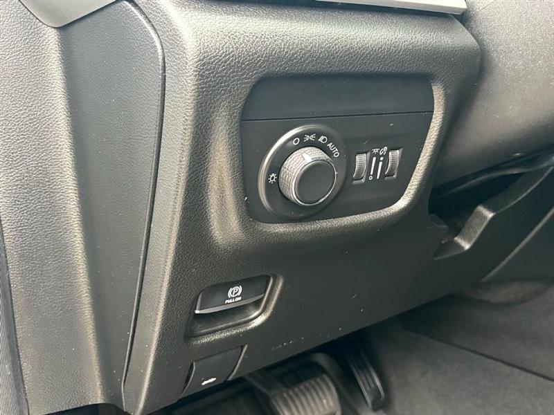 used 2023 Jeep Grand Cherokee L car, priced at $23,866