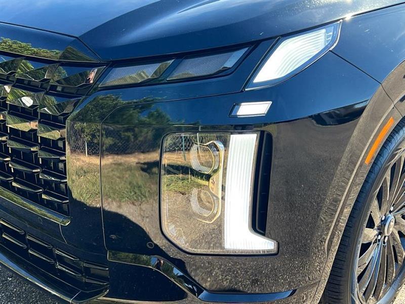 used 2025 Hyundai Palisade car, priced at $44,977