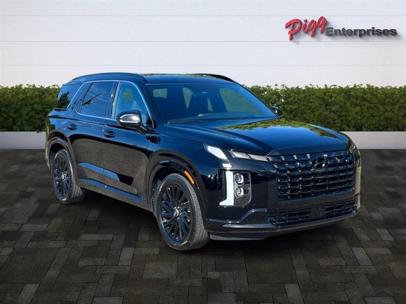 used 2025 Hyundai Palisade car, priced at $44,977