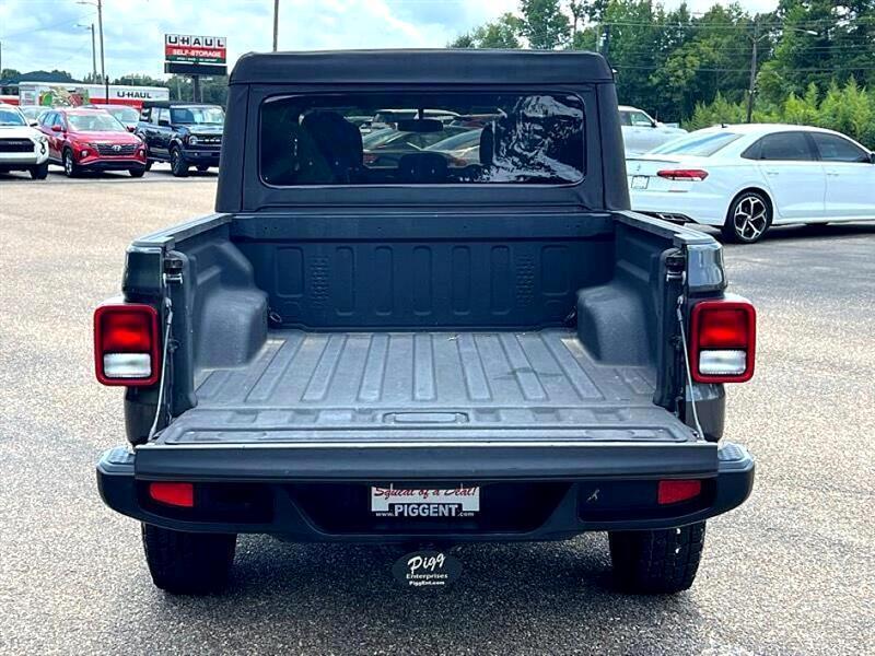 used 2021 Jeep Gladiator car, priced at $27,966