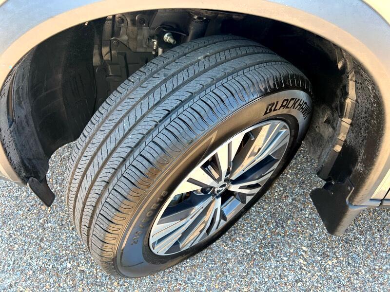 used 2023 Nissan Rogue car, priced at $22,533