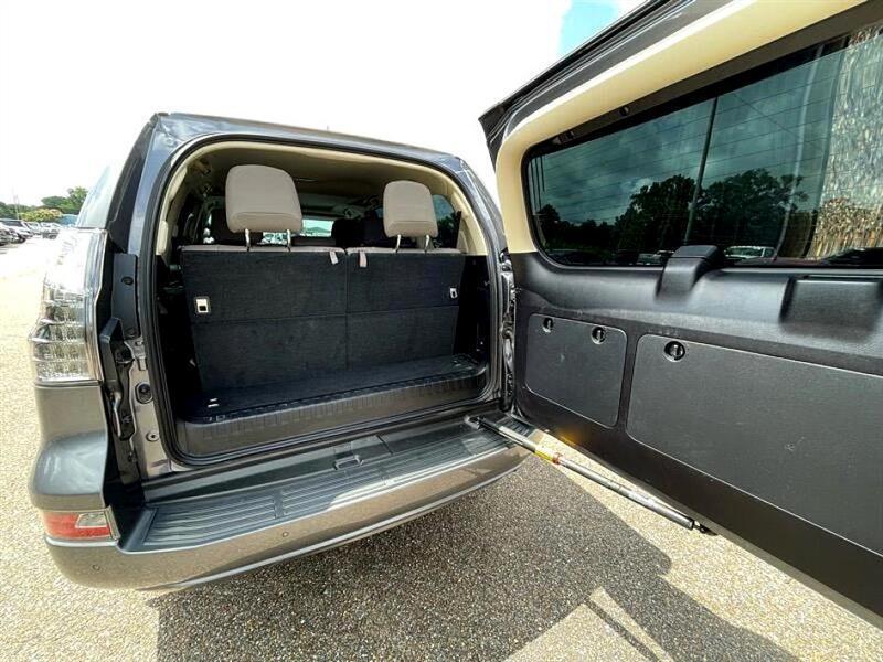 used 2022 Lexus GX 460 car, priced at $46,977