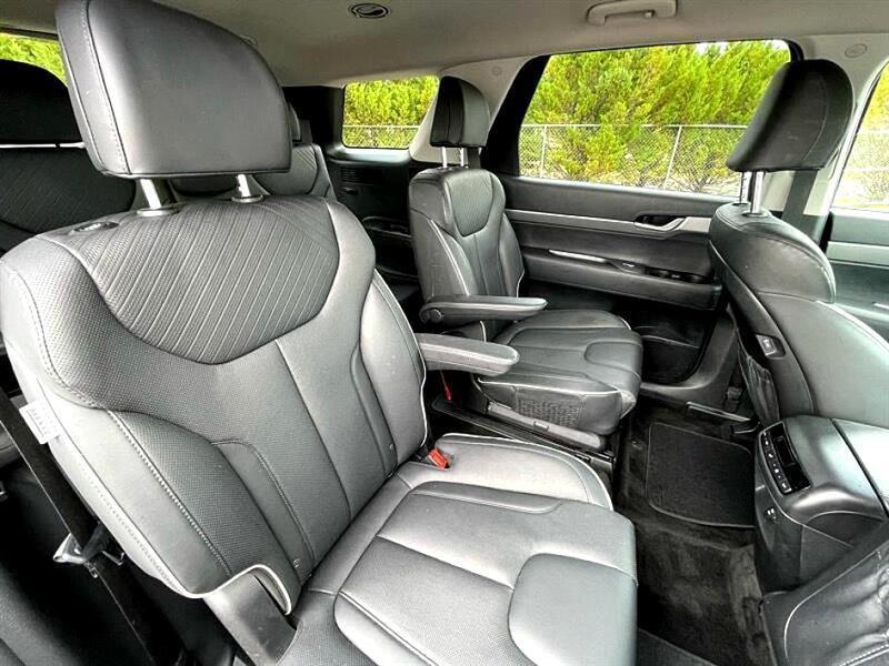 used 2024 Hyundai Palisade car, priced at $34,966