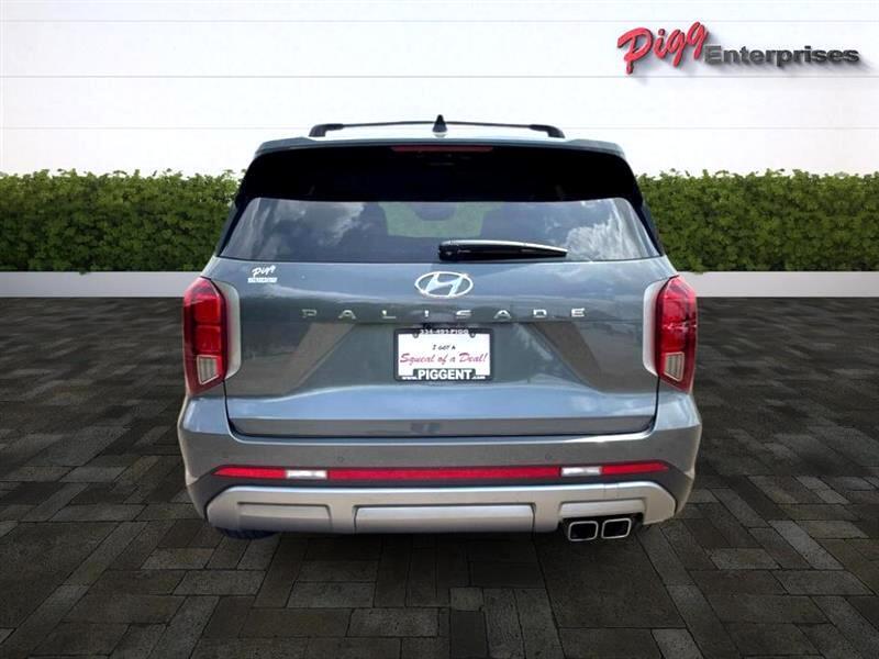 used 2024 Hyundai Palisade car, priced at $34,966
