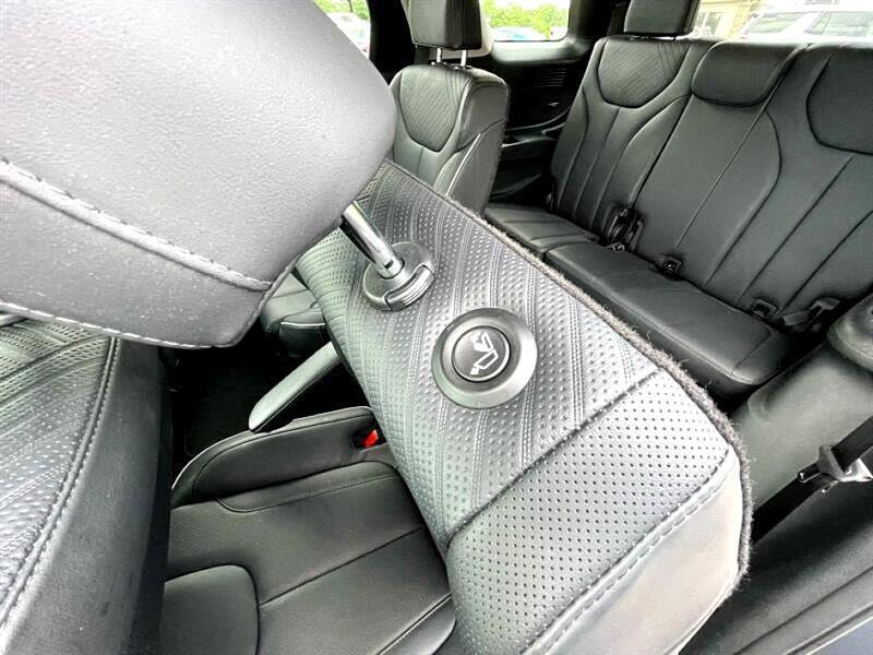 used 2024 Hyundai Palisade car, priced at $34,966