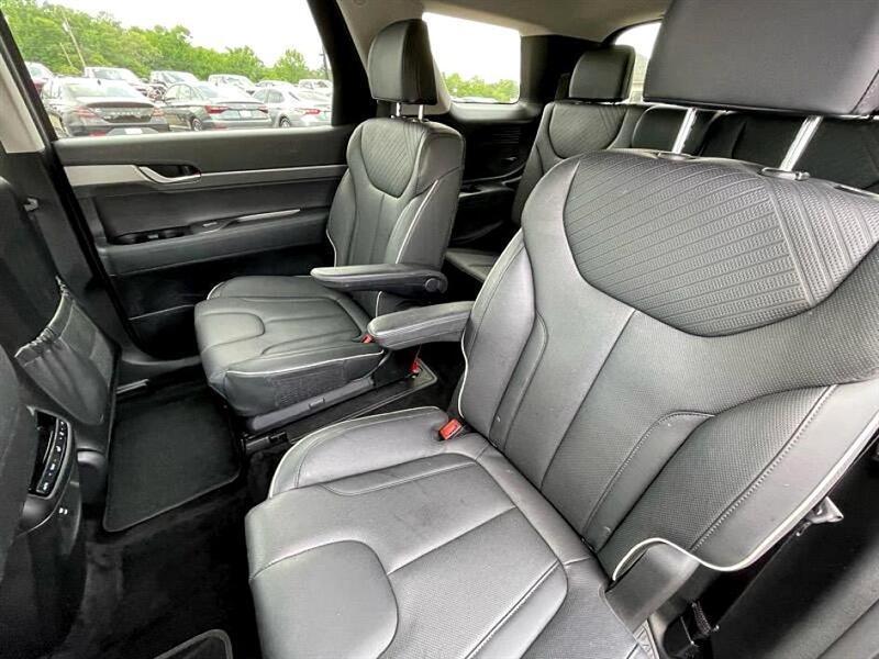 used 2024 Hyundai Palisade car, priced at $34,966