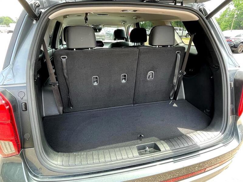 used 2024 Hyundai Palisade car, priced at $34,966