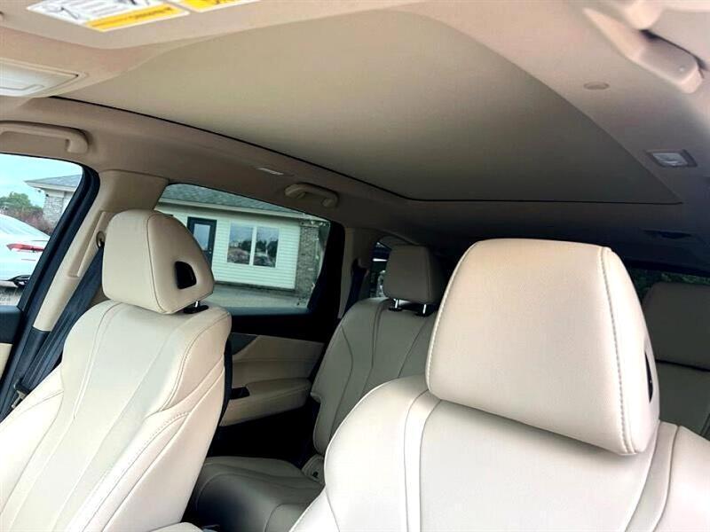 used 2023 Acura MDX car, priced at $39,566