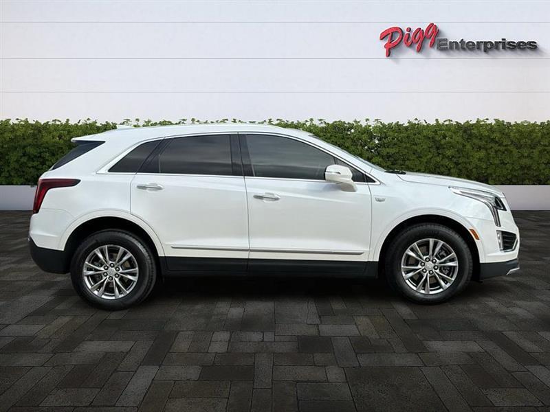 used 2022 Cadillac XT5 car, priced at $29,988