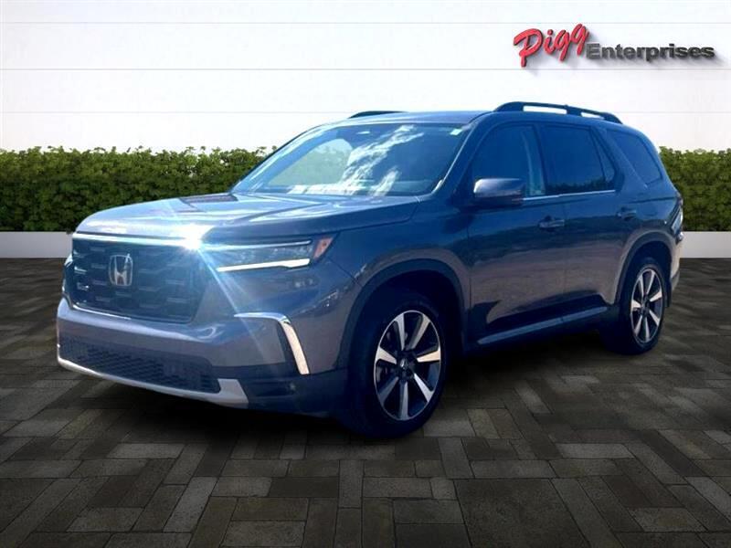 used 2025 Honda Pilot car, priced at $43,966