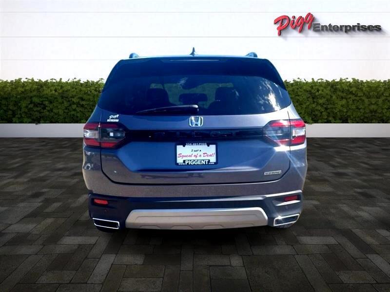 used 2025 Honda Pilot car, priced at $43,966
