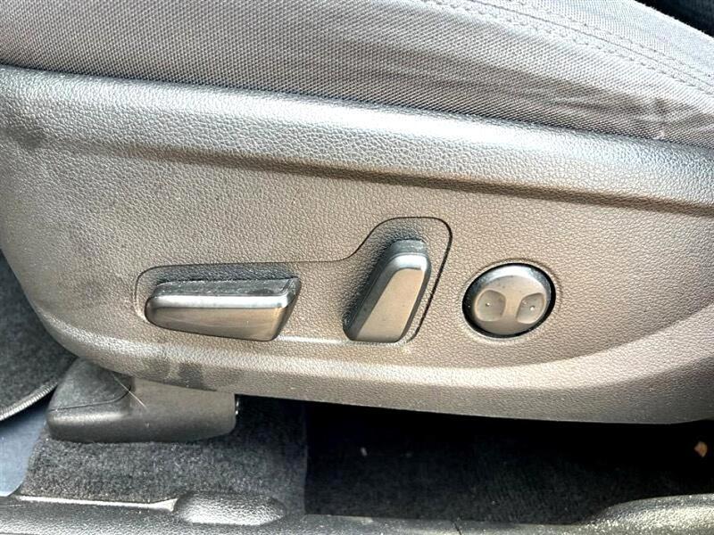 used 2022 Hyundai Santa Fe car, priced at $23,677