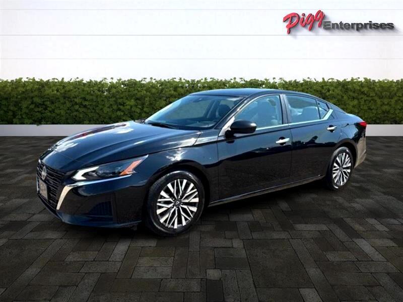 used 2024 Nissan Altima car, priced at $21,988
