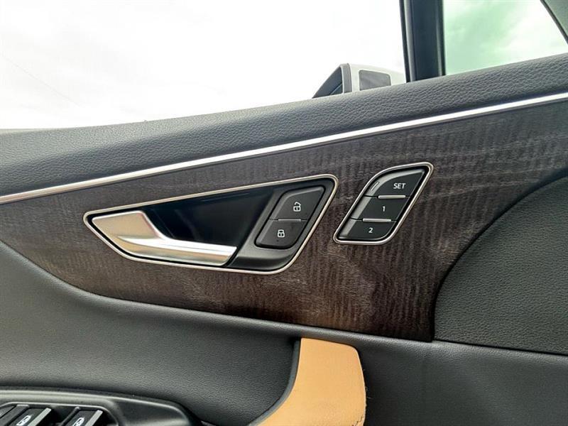 used 2025 Audi Q7 car, priced at $50,921