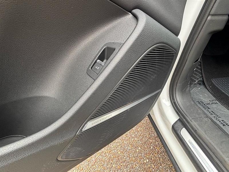 used 2025 Audi Q7 car, priced at $50,921